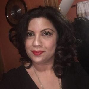 Meet your Posher, Farida